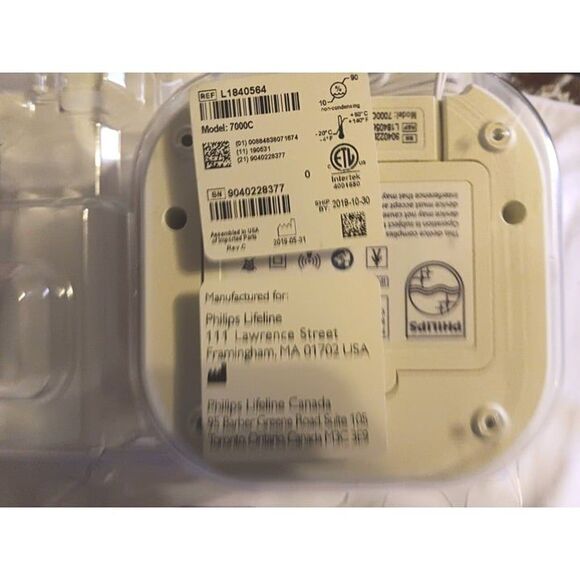 Philips Lifeline Wireless communicator And Personal Help Service Equipment 7000C - Picture 8 of 10